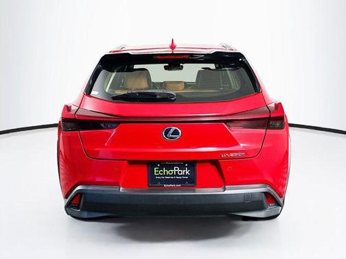 2020 Lexus UX 250h Base