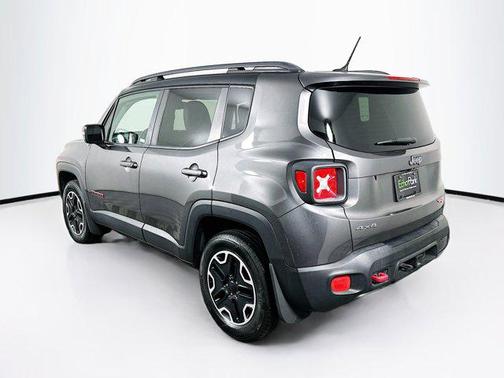 2016 Jeep Renegade Trailhawk