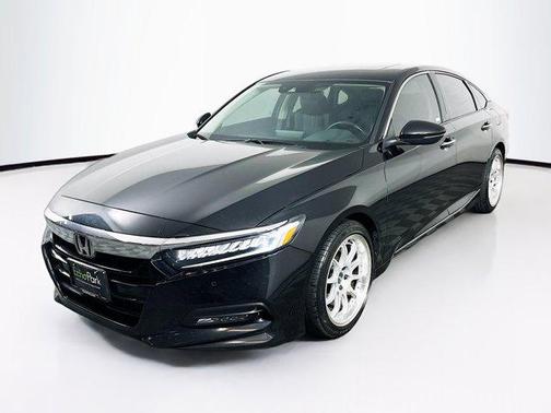 Crystal Black Pearl 2019 Honda Accord Touring 2.0T