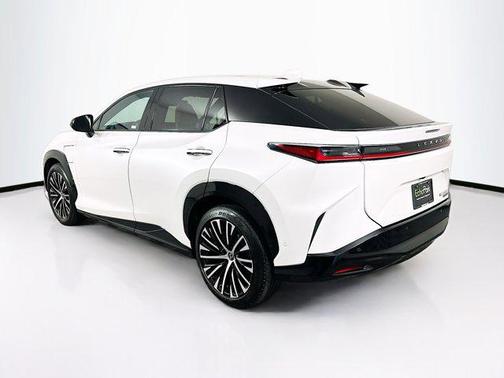 Eminent White Pearl 2023 Lexus RZ 450e Luxury