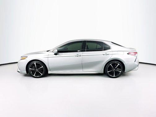 Silver 2018 Toyota Camry XSE