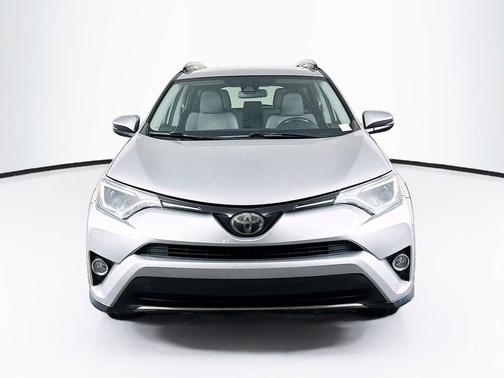 Silver Sky Metallic 2017 Toyota RAV4 XLE