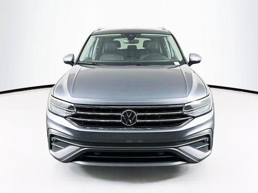 2024 Volkswagen Tiguan 2.0T Wolfsburg Edition