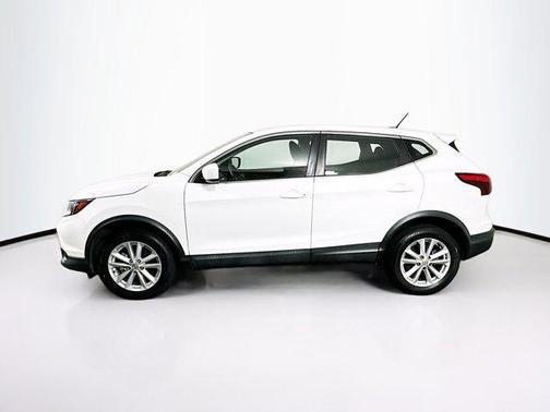 Glacier White 2018 Nissan Rogue Sport S