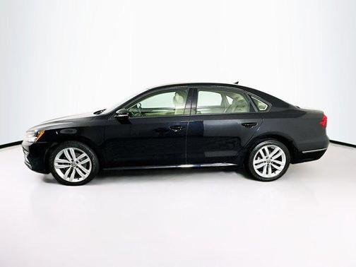 2019 Volkswagen Passat 2.0T Wolfsburg Edition