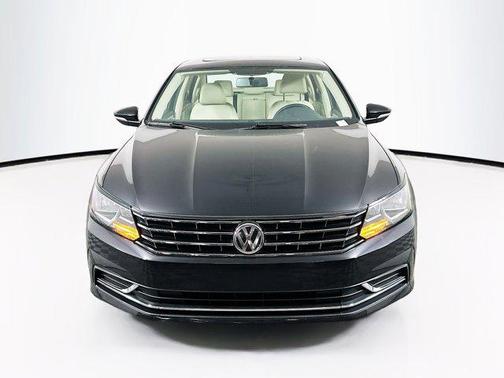 2019 Volkswagen Passat 2.0T Wolfsburg Edition