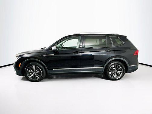 2024 Volkswagen Tiguan 2.0T Wolfsburg Edition