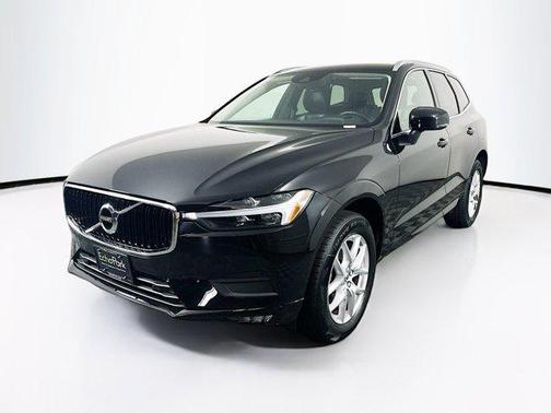 2021 Volvo XC60 T5 Momentum