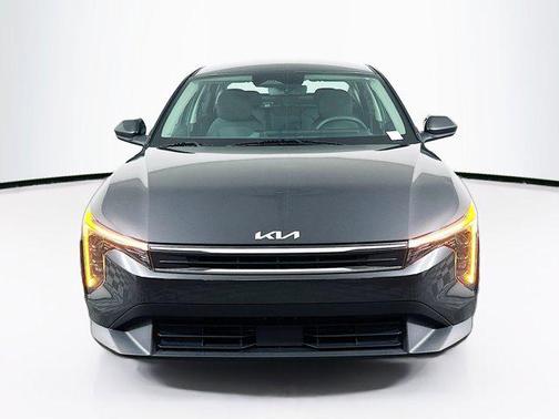 Interstellar Gray 2025 Kia K4 LXS