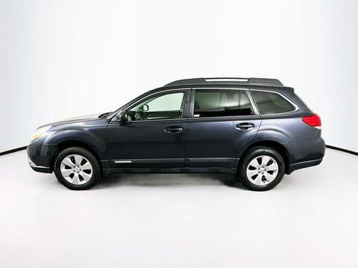 Graphite Gray Metallic 2011 Subaru Outback 2.5 i Premium