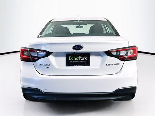 2025 Subaru Legacy Base