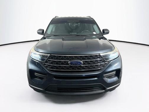 Stone Blue Metallic 2022 Ford Explorer XLT