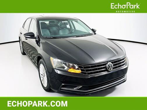 Black Uni 2016 Volkswagen Passat 1.8T SE