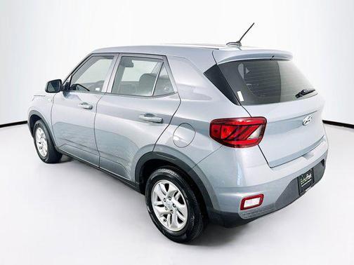 2023 Hyundai VENUE SE