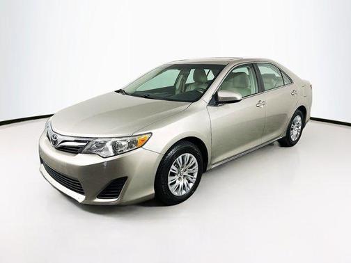 2013 Toyota Camry LE