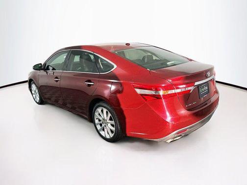 Maroon 2013 Toyota Avalon XLE Touring