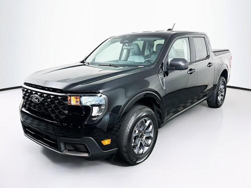 Shadow Black 2025 Ford Maverick XLT