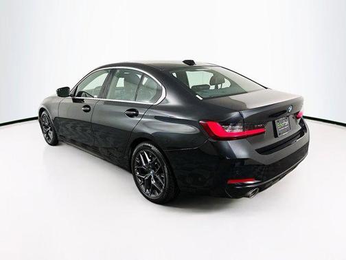 2025 BMW 330 330i
