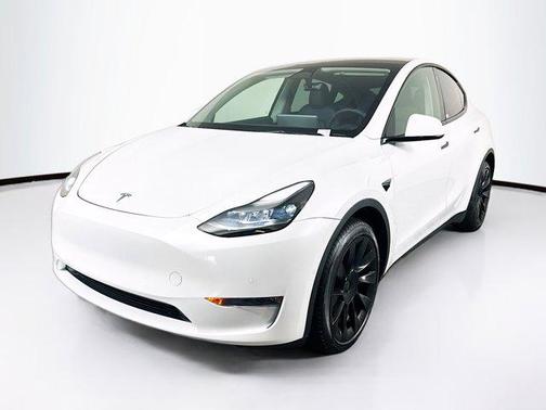 2022 Tesla Model Y Long Range Dual Motor All-Wheel Drive