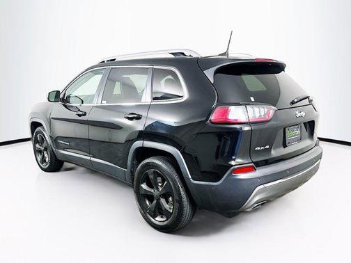 Diamond Black Crystal Pearlcoat 2021 Jeep Cherokee Limited