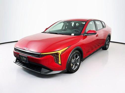 Currant Red 2025 Kia K4 LXS