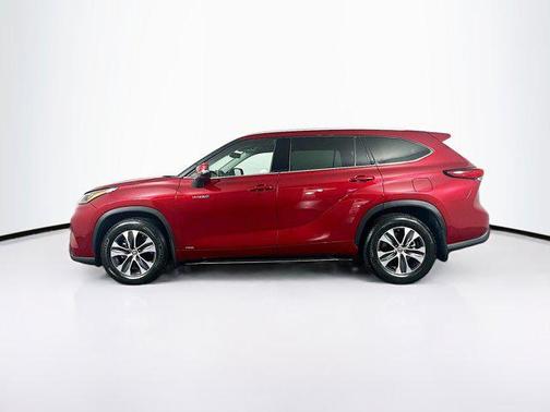 2020 Toyota Highlander Hybrid XLE