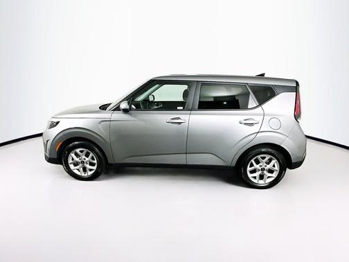 Steel Gray 2025 Kia Soul LX