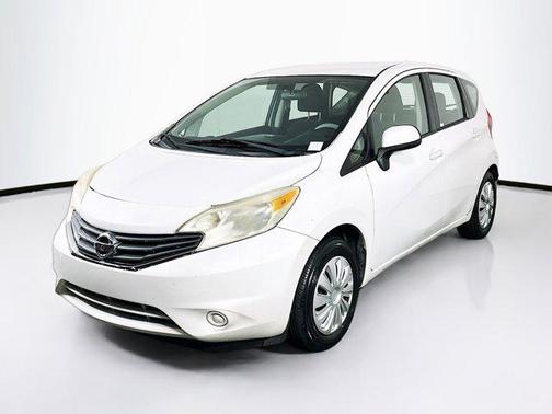 Aspen White Pearl 2014 Nissan Versa Note S