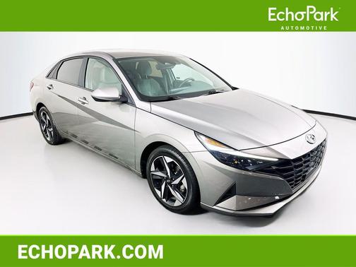 Fluid Metal 2023 Hyundai ELANTRA SEL