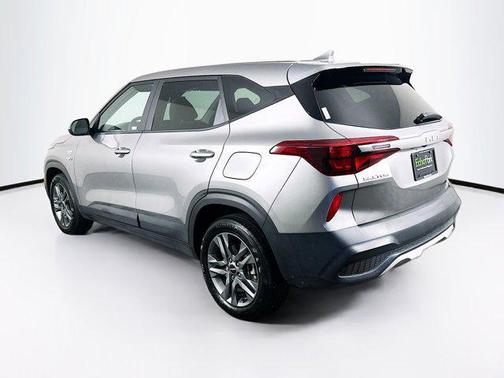 2023 Kia Seltos LX