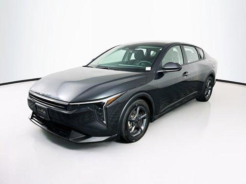 Interstellar Gray 2025 Kia K4 LXS