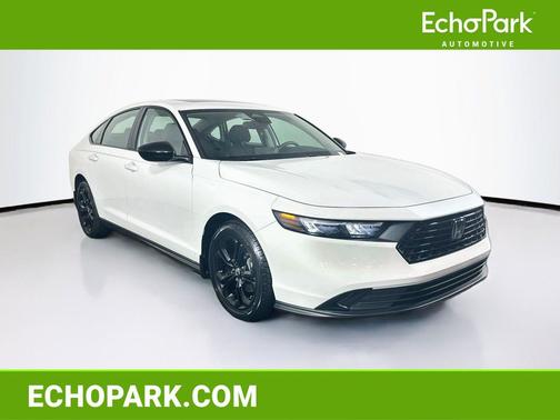 White 2025 Honda Accord SE