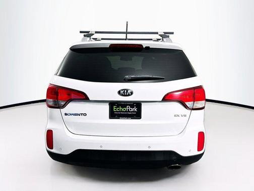 Snow White Pearl 2015 Kia Sorento EX