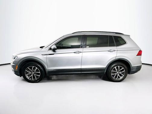 Pyrite Silver Metallic 2019 Volkswagen Tiguan 2.0T SE