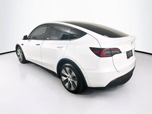 2022 Tesla Model Y Long Range Dual Motor All-Wheel Drive