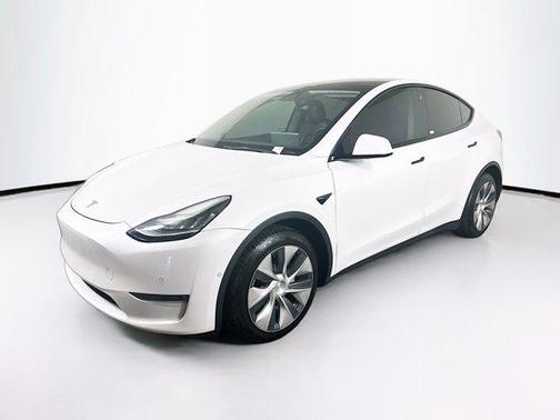 2022 Tesla Model Y Long Range Dual Motor All-Wheel Drive