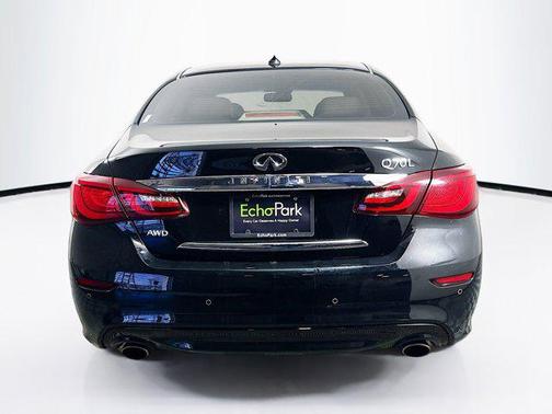 2016 INFINITI Q70L 3.7X