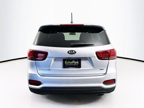 2020 Kia Sorento LX