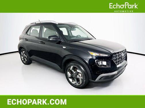 2024 Hyundai VENUE SEL