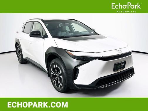 Wind Chill Pearl 2023 Toyota bZ4X XLE