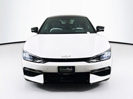 Snow White Pearl 2023 Kia EV6 GT-Line