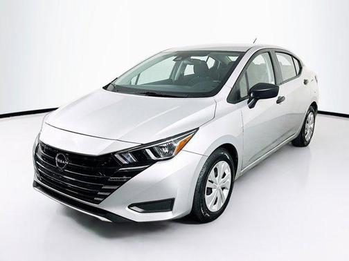 2024 Nissan Versa 1.6 S