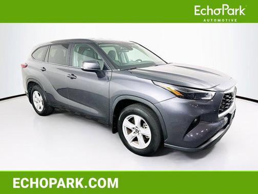 2023 Toyota Highlander LE