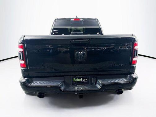 Diamond Black Crystal Pearlcoat 2023 RAM 1500 Big Horn/Lone Star