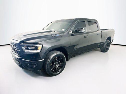 Diamond Black Crystal Pearlcoat 2023 RAM 1500 Big Horn/Lone Star