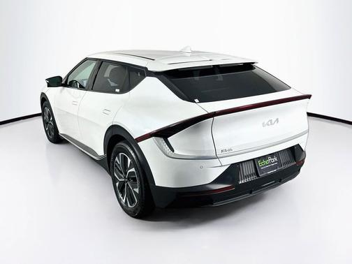 White 2024 Kia EV6 Light