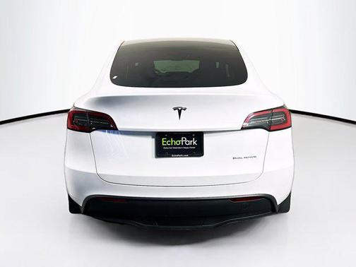 2024 Tesla Model Y Long Range Dual Motor All-Wheel Drive