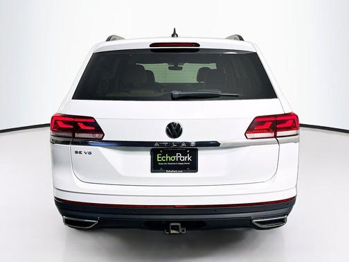 White 2021 Volkswagen Atlas 3.6L SE w/Technology