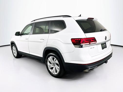 White 2021 Volkswagen Atlas 3.6L SE w/Technology