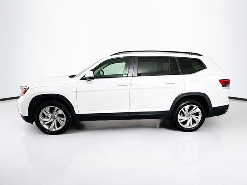 White 2021 Volkswagen Atlas 3.6L SE w/Technology